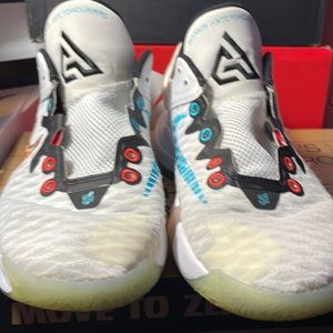 Giannis “Force Field” 7Y